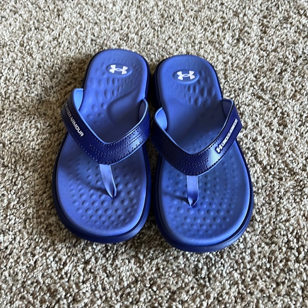 Woman’s flip flops